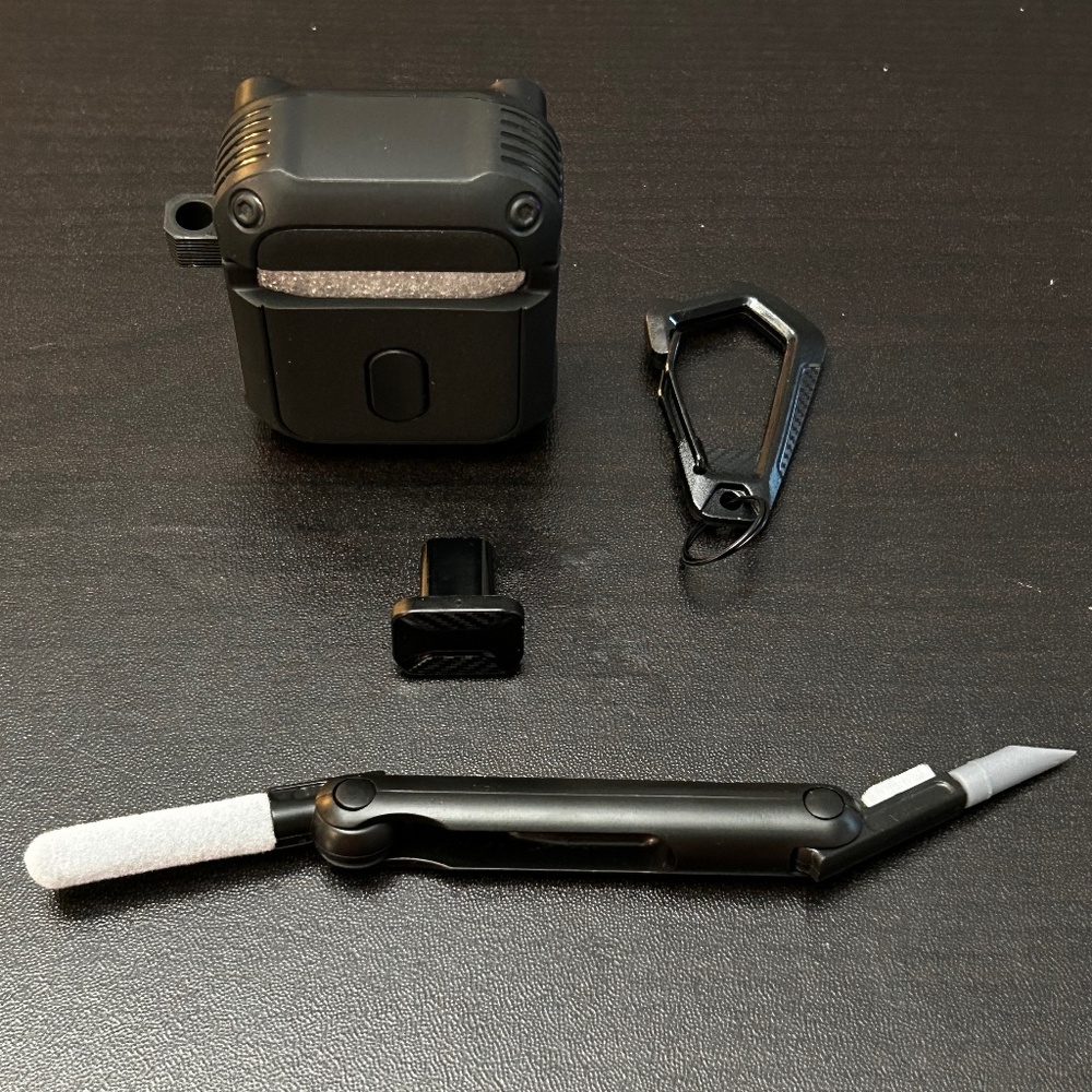 Airpods 1st & 2nd Generation Protective Case - Picture 2 of 7
